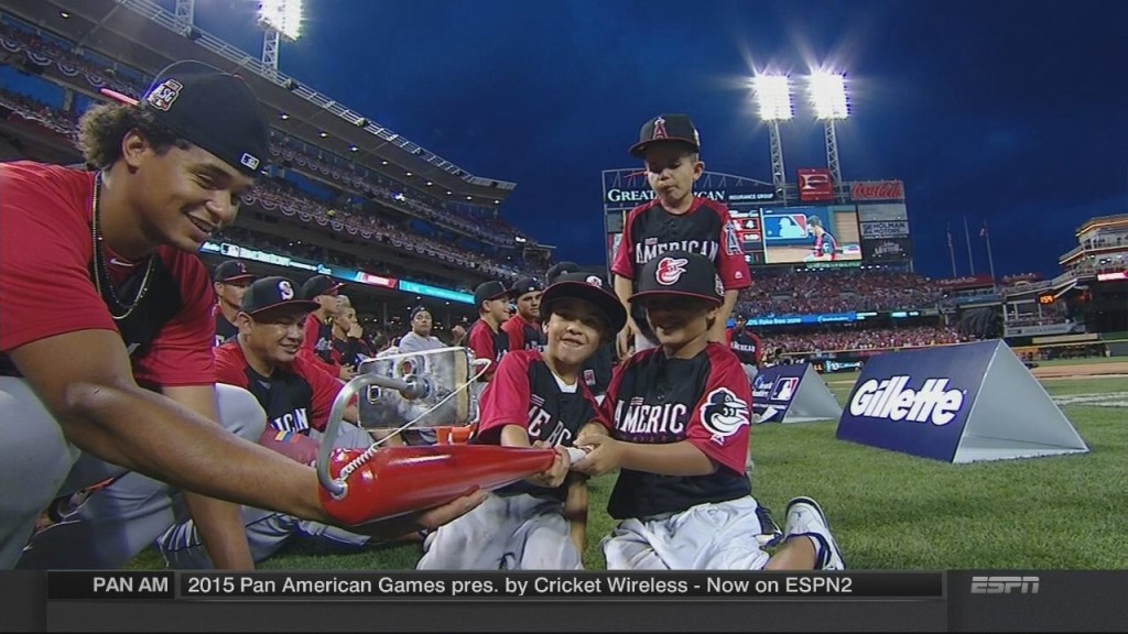 Kids with Selfie Bat at Home Run Derby