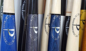 Phenom_bats_pic